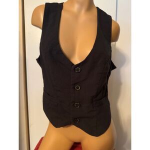 American Eagle Maddie and Kenzie Ziegler Vest M